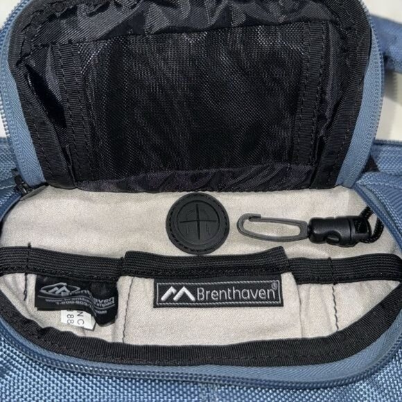 Brenthaven Zero Impact Laptop Case 17" Blue Nylon Padded Shoulder Strap Multiple - Picture 2 of 10
